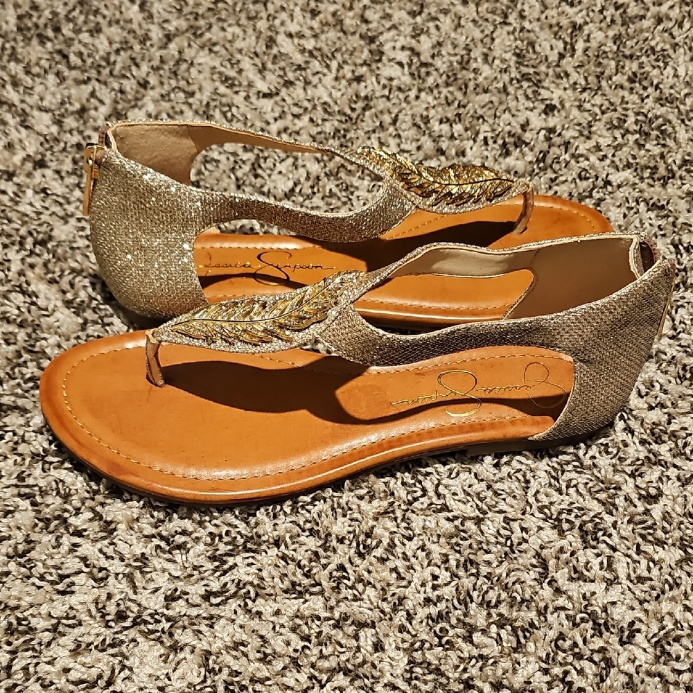 Jessica Simpson Gold Sandals - Picture 2 of 4